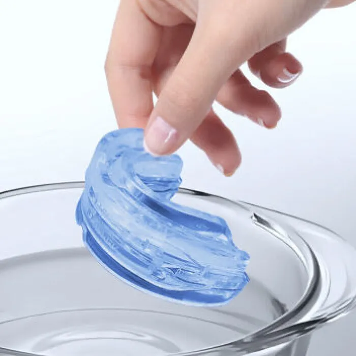 SleepZee adjustable anti-snoring mouthpiece